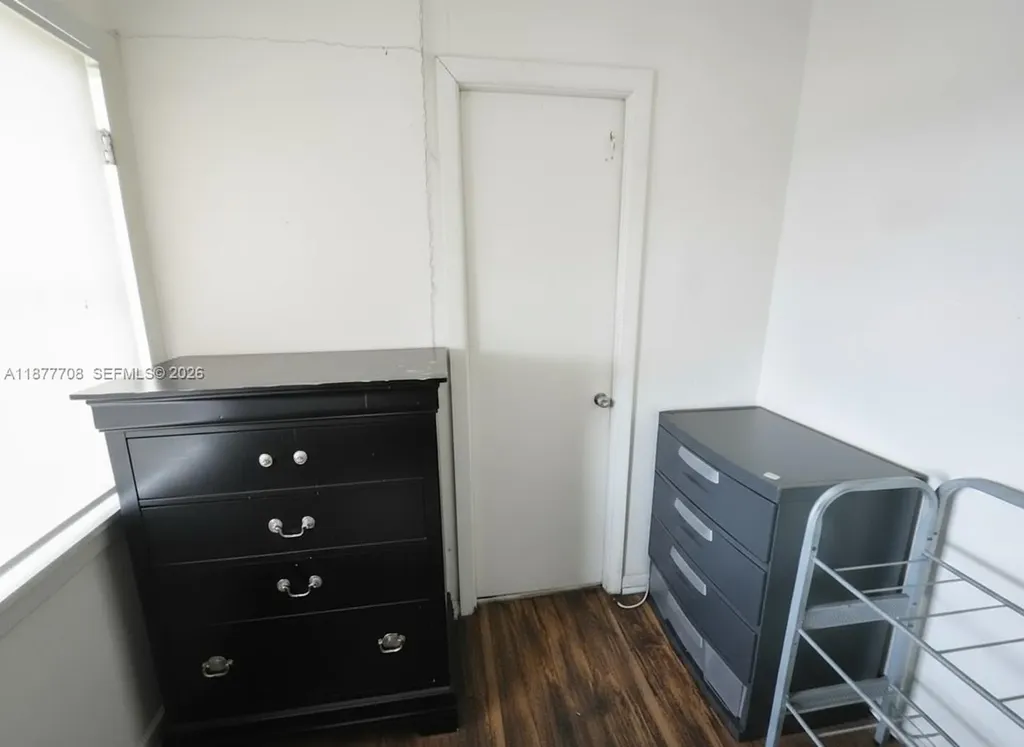 537 NW 20th Avenue Fort Lauderdale FL 33311