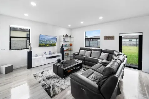 12833 SW 229th Terrace Miami FL 33170