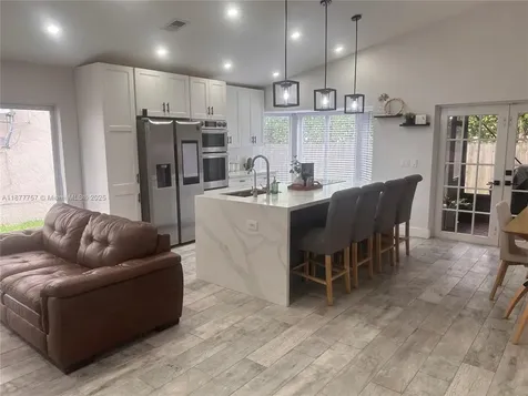 3704 NW 107th Terrace Sunrise FL 33351