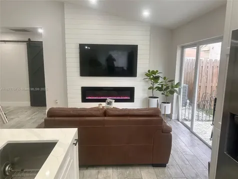 3704 NW 107th Terrace Sunrise FL 33351