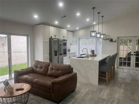 3704 NW 107th Terrace Sunrise FL 33351