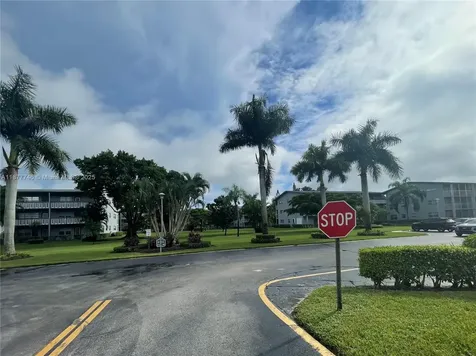 251 S Suffolk F Boca Raton FL 33434
