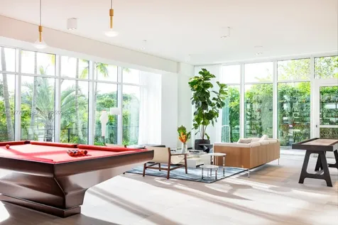 4701 N Meridian Avenue Miami Beach FL 33140