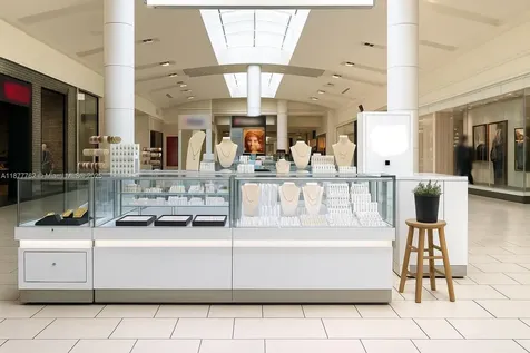 Jewelry Kiosk For Sale In Dadeland Mall Miami FL 33156