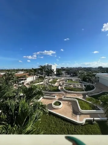 13499 Biscayne Boulevard North Miami FL 33181