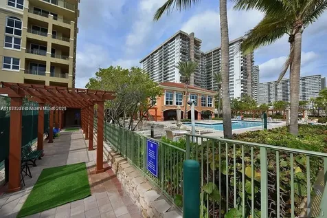 2080 S Ocean Drive Hallandale Beach FL 33009