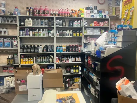 Lauderdale Lakes FL 33311