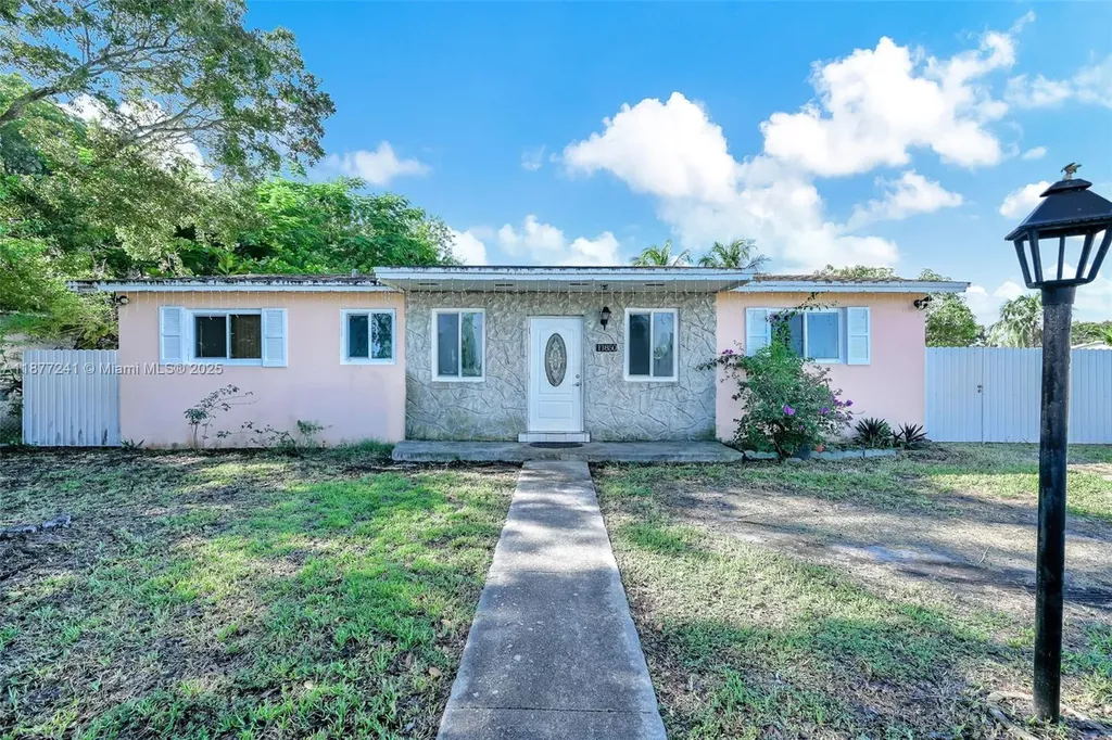 11850 SW 199th Street Miami FL 33177