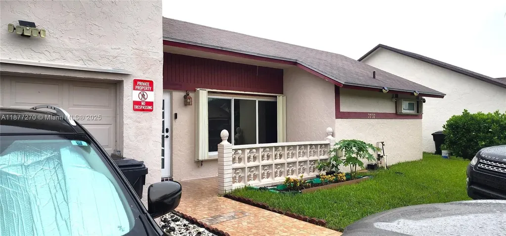 7707 SW 8th Street North Lauderdale FL 33068