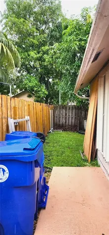 7707 SW 8th Street North Lauderdale FL 33068