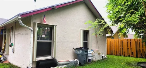 7707 SW 8th Street North Lauderdale FL 33068