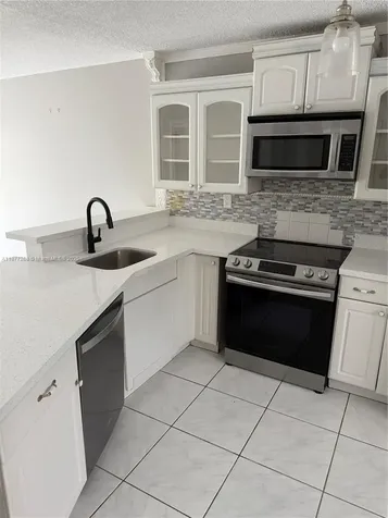 1780 NE 191st Street Miami FL 33179