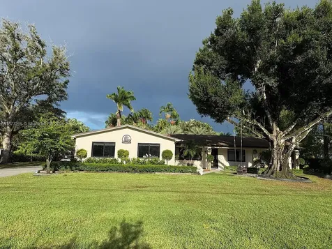 4100 SW 102nd Avenue Davie FL 33328