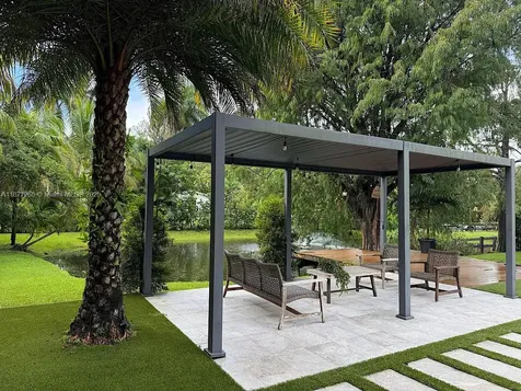4100 SW 102nd Avenue Davie FL 33328