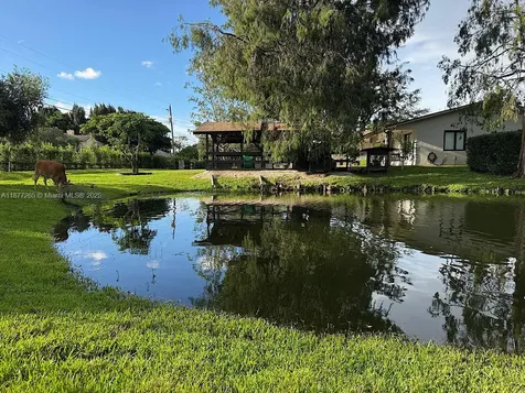 4100 SW 102nd Avenue Davie FL 33328