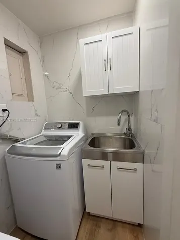 4100 SW 102nd Avenue Davie FL 33328