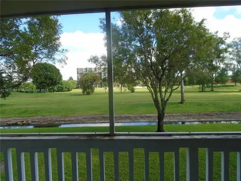 7051 Environ Bl Lauderhill FL 33319