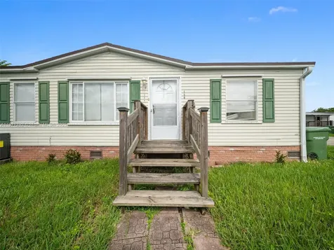 220 NE 12th Avenue Lot 150 Homestead FL 33030