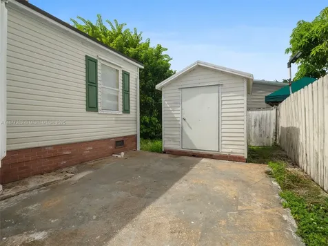 220 NE 12th Avenue Lot 150 Homestead FL 33030