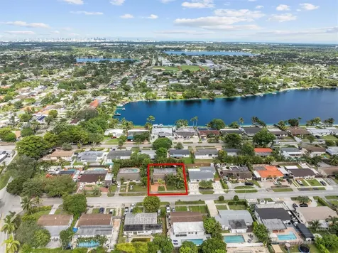 4855 SW 94th Avenue Miami FL 33165