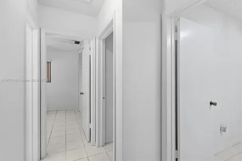 4855 SW 94th Avenue Miami FL 33165