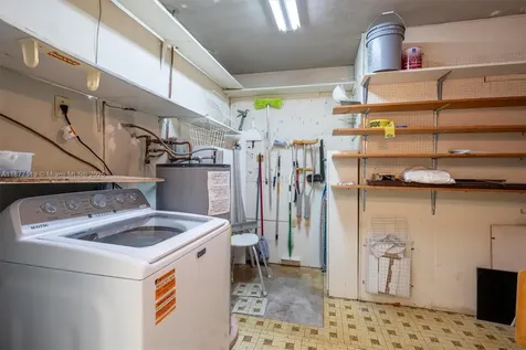 4855 SW 94th Avenue Miami FL 33165