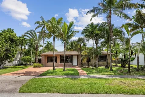4855 SW 94th Avenue Miami FL 33165