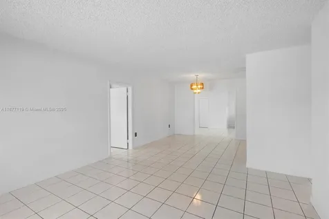 4855 SW 94th Avenue Miami FL 33165