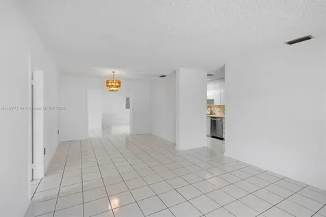 4855 SW 94th Avenue Miami FL 33165