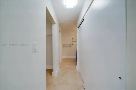 1665 Bay Road Miami Beach FL 33139