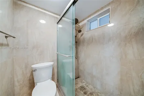 1665 Bay Road Miami Beach FL 33139