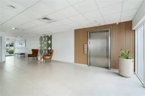 1665 Bay Road Miami Beach FL 33139
