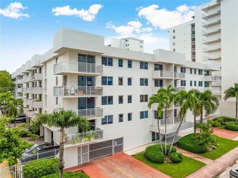 1665 Bay Road Miami Beach FL 33139