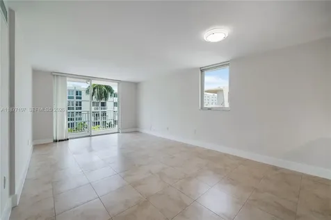 1665 Bay Road Miami Beach FL 33139
