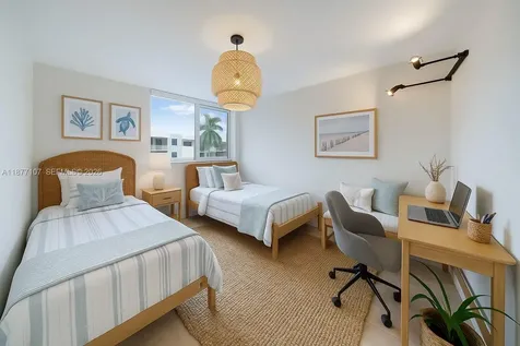 1665 Bay Road Miami Beach FL 33139