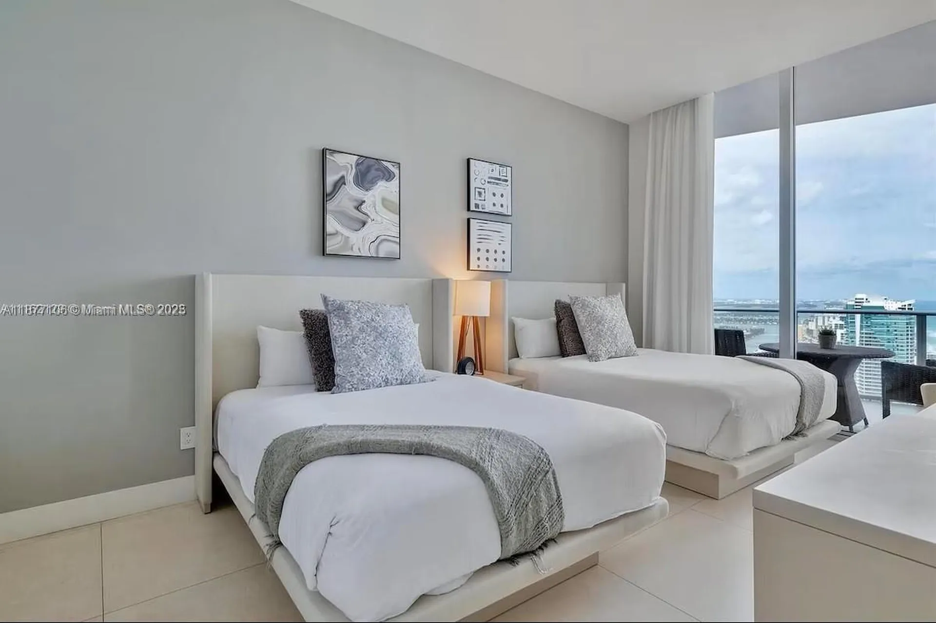4111 S Ocean Drive Hollywood FL 33019
