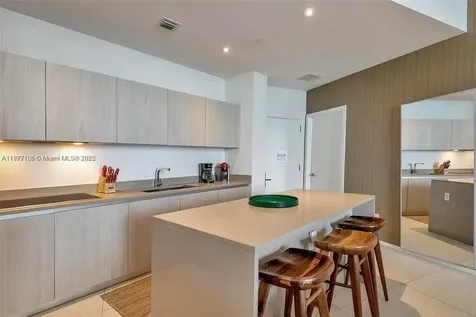 4111 S Ocean Drive Hollywood FL 33019