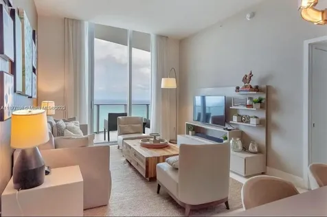 4111 S Ocean Drive Hollywood FL 33019