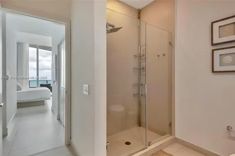 4111 S Ocean Drive Hollywood FL 33019