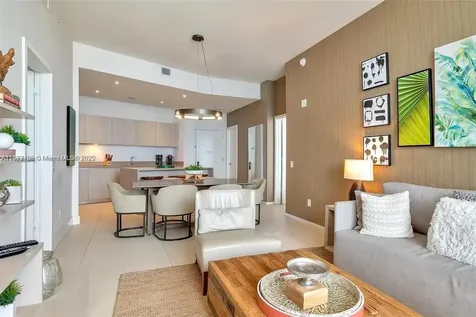 4111 S Ocean Drive Hollywood FL 33019