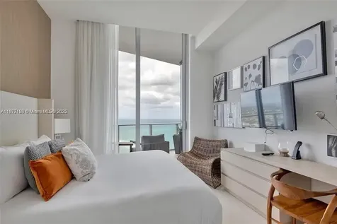 4111 S Ocean Drive Hollywood FL 33019