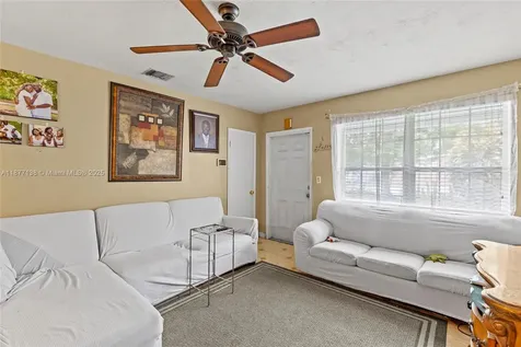 3311 SW 36th Court West Park FL 33023