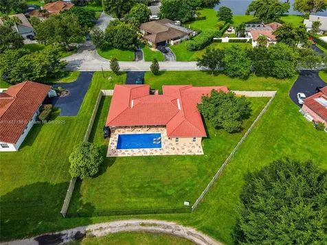 11081 NW 26th Drive Coral Springs FL 33065