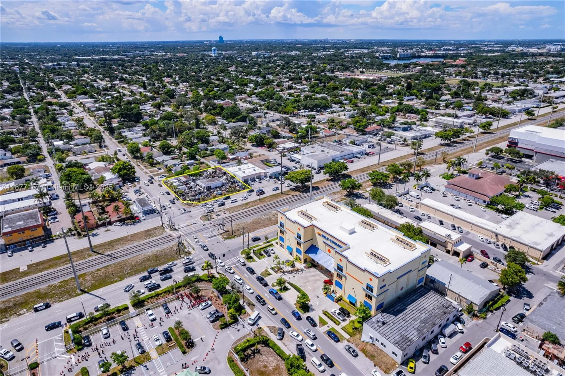 1708 N Dixie Highway Hollywood FL 33020
