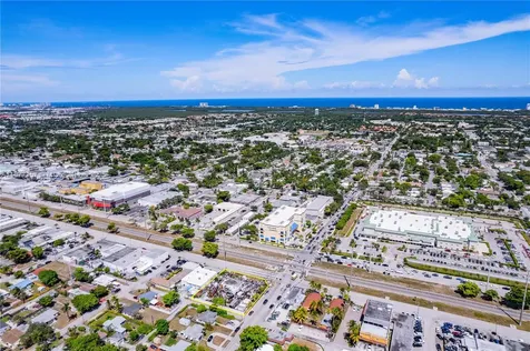 1708 N Dixie Highway Hollywood FL 33020