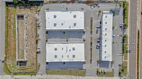 9310 Ulmerton Road Largo FL 33773