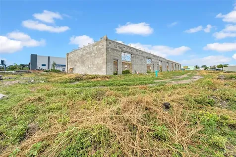 9310 Ulmerton Road Largo FL 33773