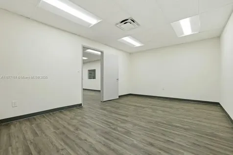 2273 NW 82nd Avenue Doral FL 33122