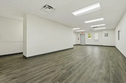 2273 NW 82nd Avenue Doral FL 33122