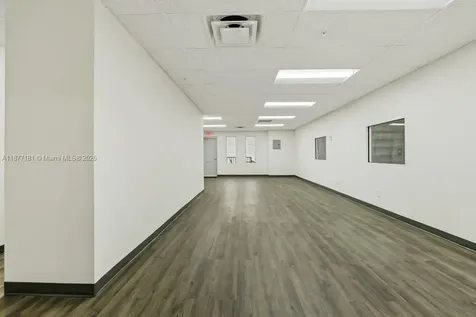 2273 NW 82nd Avenue Doral FL 33122